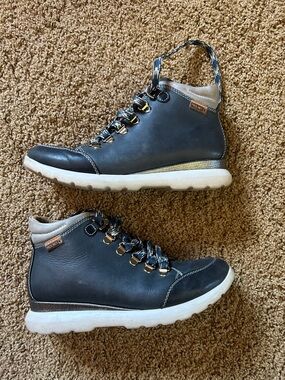 Pikolinos Wedge Sneakers